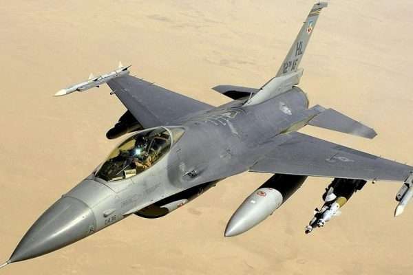 Bloomberg: Канада выделит 44 млн долларов для подготовки украинских пилотов F-16